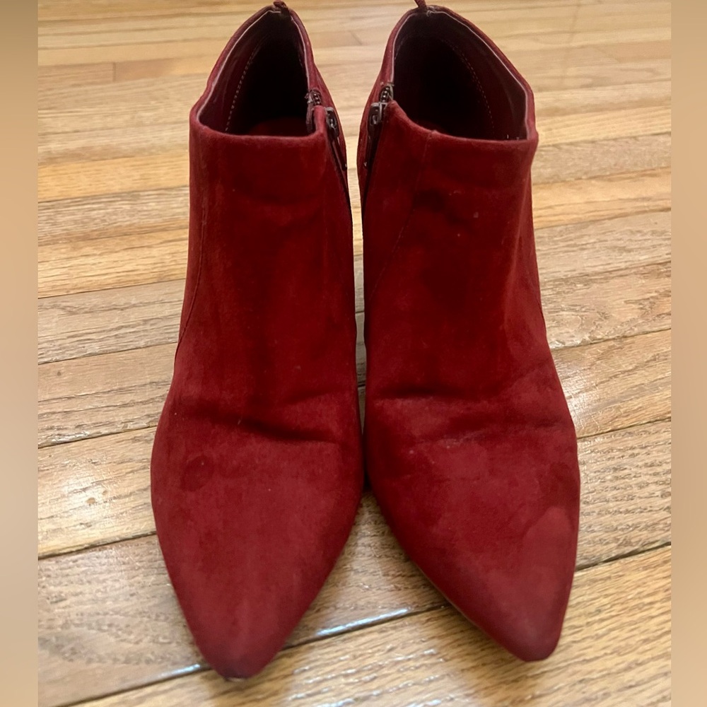Old Navy Elegant Burgundy Ankle Boots 9 - Picture 2 of 5